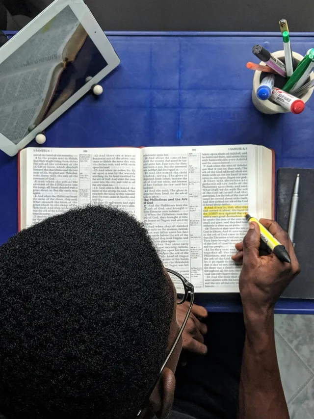 What Is a Concordance and How Do I Use One?